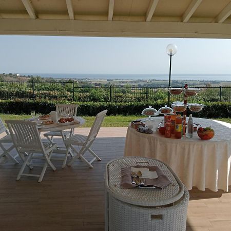 Country House Resort Villa Giardino Degli Eventi Fano Eksteriør billede